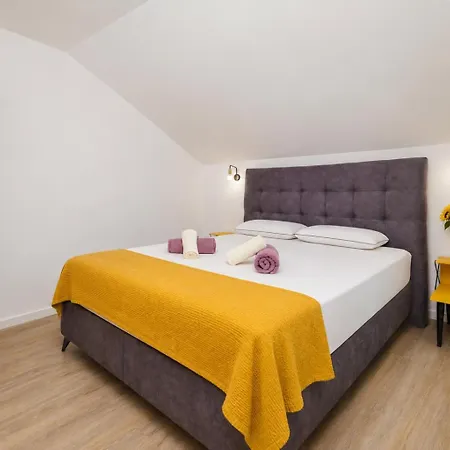 Center - Free Parking Apartman Crikvenica