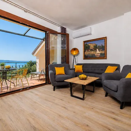 Center - Free Parking * Crikvenica
